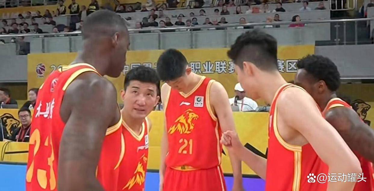 jiuyou-包含广厦男篮清晨状态回暖西汉姆今晨调整名单，多特蒙德围绕法国杯内部沟通看傻球迷的词条-jiuyou